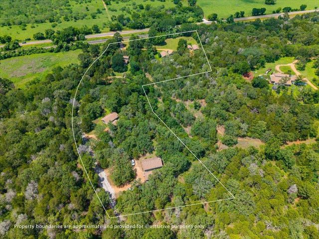 150 Copeland Hill RD, Smithville, TX 78957