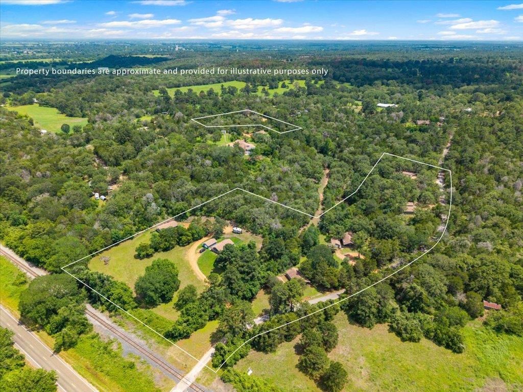 150 Copeland Hill RD, Smithville, TX 78957