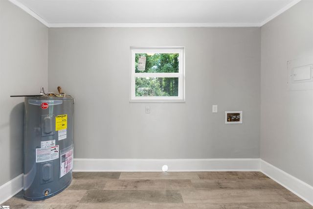 45 Maxie Avenue, Greenville, SC 29611