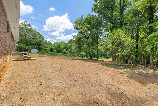45 Maxie Avenue, Greenville, SC 29611