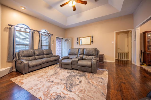 6178 Allwood Drive, North Little Rock, AR 72116