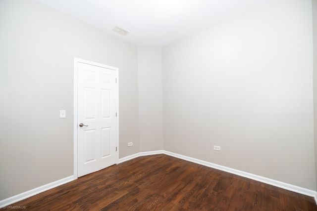 4326 S CALUMET Avenue 2, Chicago, IL 60653