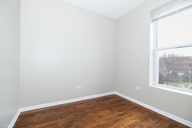4326 S CALUMET Avenue 2, Chicago, IL 60653