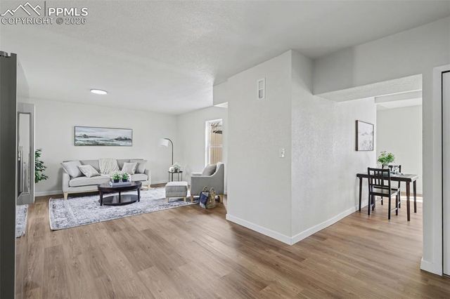 944 S Cascade Avenue, Colorado Springs, CO 80903