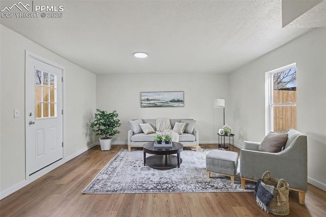 944 S Cascade Avenue, Colorado Springs, CO 80903