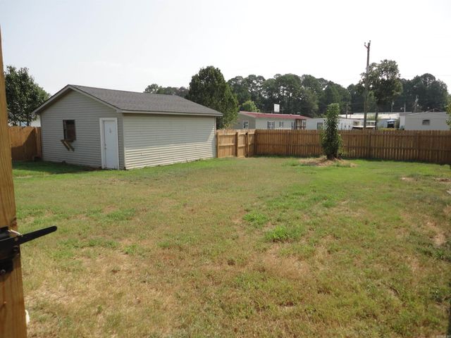 14200 Krestview Drive, Mabelvale, AR 72103