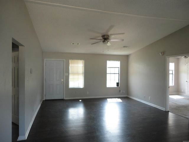 14200 Krestview Drive, Mabelvale, AR 72103