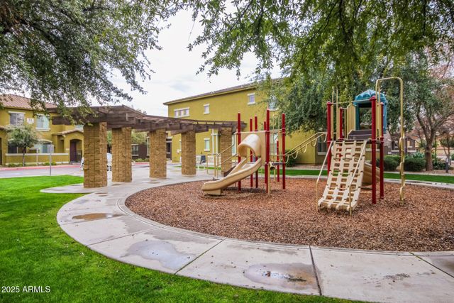 15240 N 142ND Avenue 1011, Surprise, AZ 85379