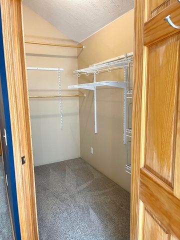 16257 Farm Road 2175, Cassville, MO 65625