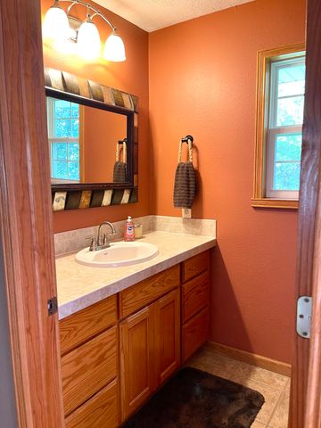 16257 Farm Road 2175, Cassville, MO 65625