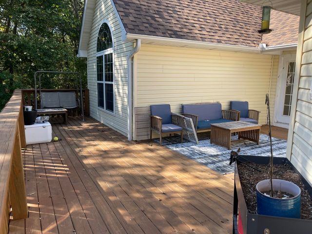 16257 Farm Road 2175, Cassville, MO 65625