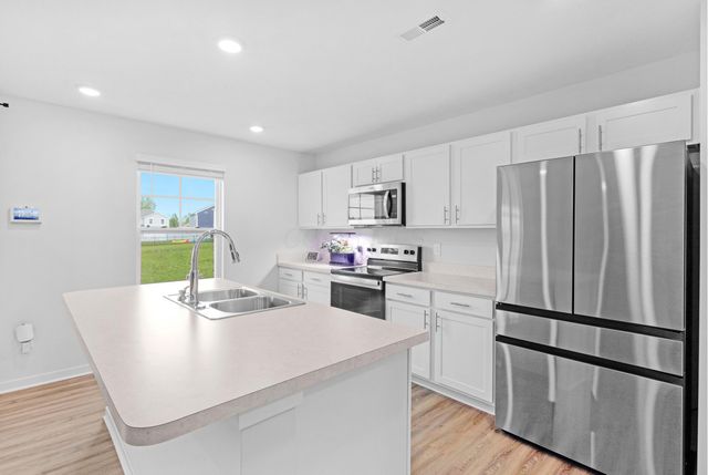 4949 Sanford Grove Place, Canal Winchester, OH 43110