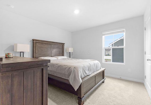 4949 Sanford Grove Place, Canal Winchester, OH 43110