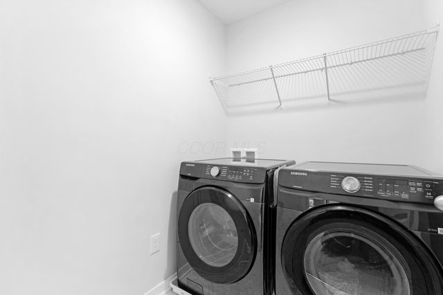4949 Sanford Grove Place, Canal Winchester, OH 43110