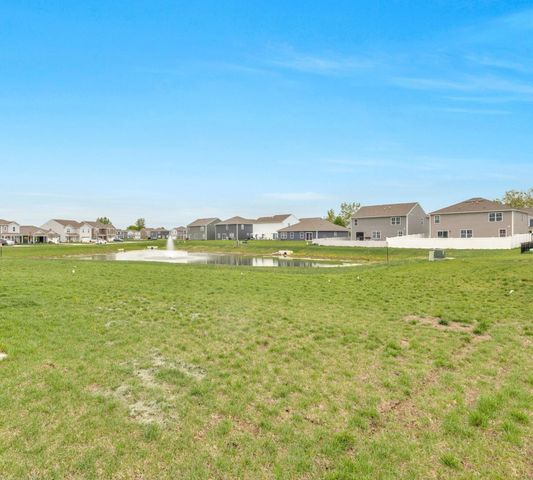 4949 Sanford Grove Place, Canal Winchester, OH 43110