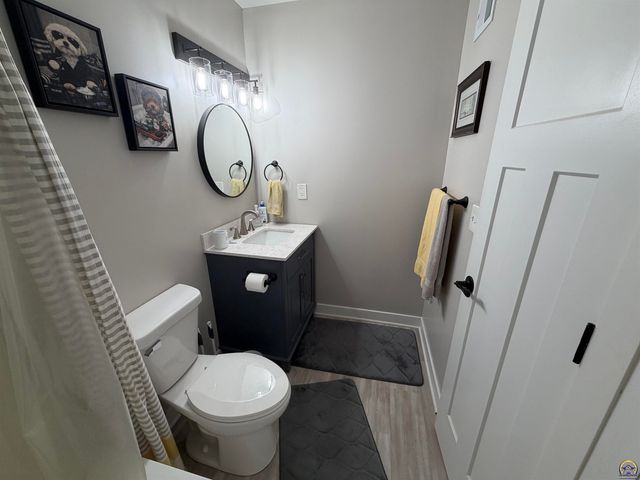 3609 N 154th TER, Basehor, KS 66007