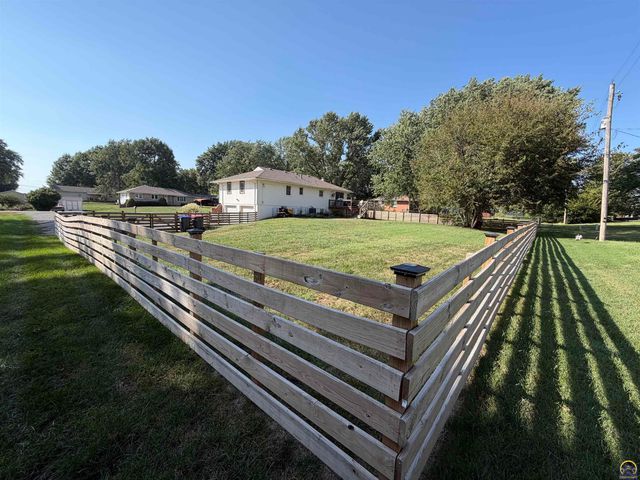 3609 N 154th TER, Basehor, KS 66007