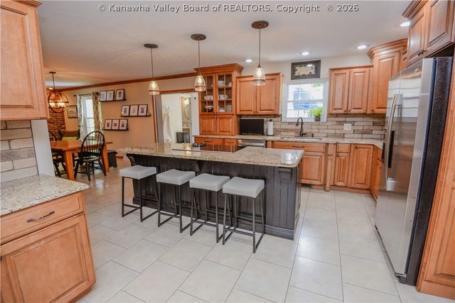 4 Sheridan Drive, St Albans, WV 25177