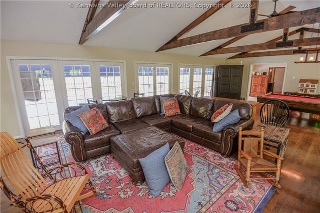 4 Sheridan Drive, St Albans, WV 25177