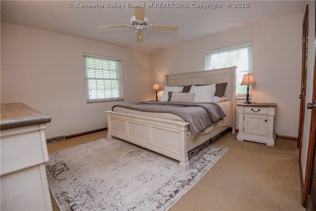4 Sheridan Drive, St Albans, WV 25177