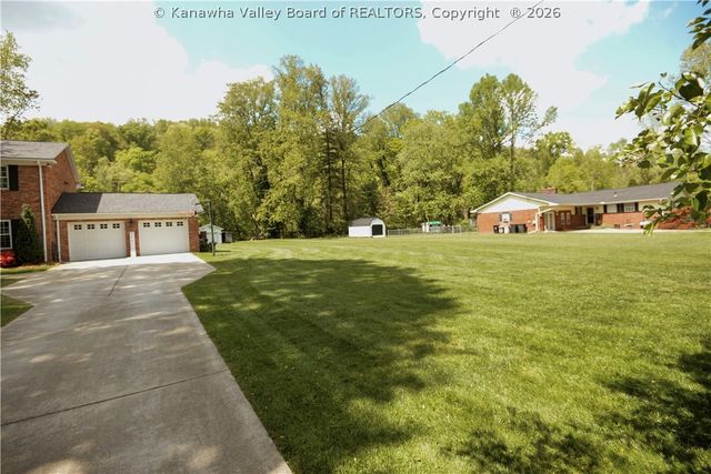 4 Sheridan Drive, St Albans, WV 25177