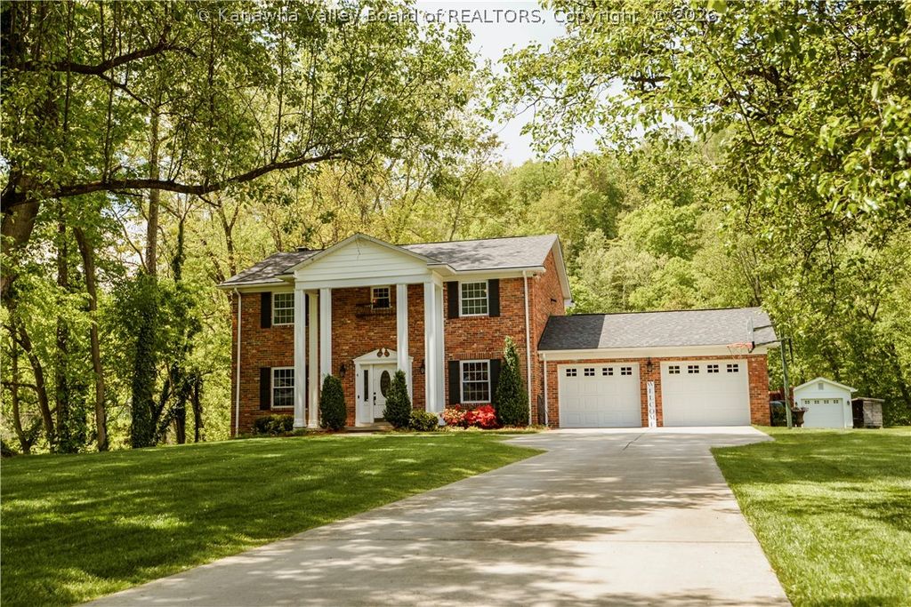4 Sheridan Drive, St Albans, WV 25177