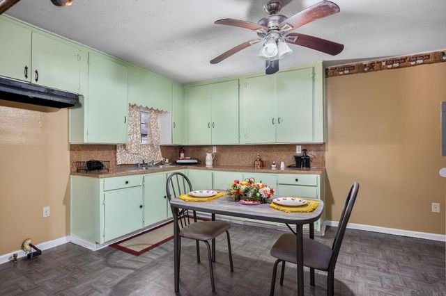 3536 Beechwood Dr, Baton Rouge, LA 70805