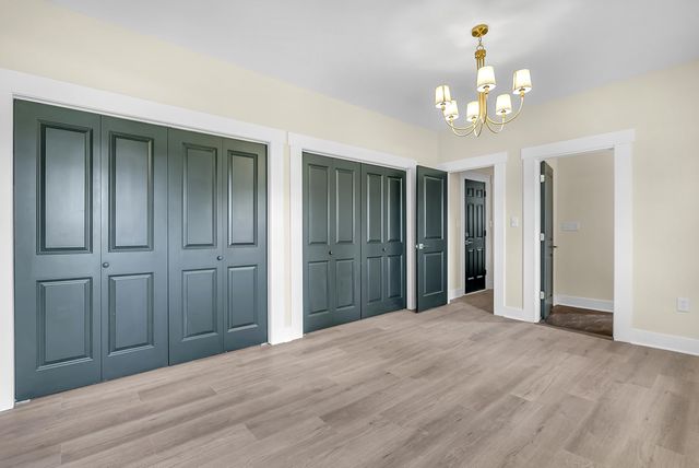 1952 Hayes Leonard Road, Valparaiso, IN 46385