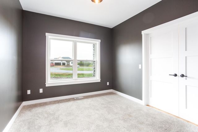 249 Saddle Ridge Lane, Troy Twp, WI 54022