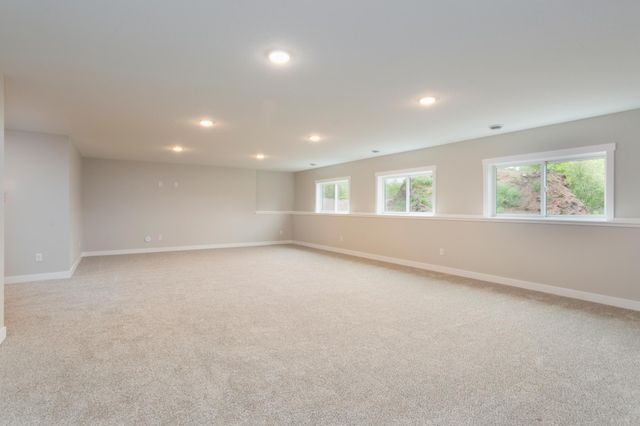 249 Saddle Ridge Lane, Troy Twp, WI 54022