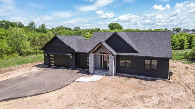 249 Saddle Ridge Lane, Troy Twp, WI 54022