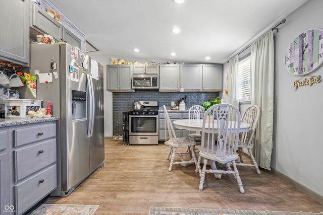 7134 Sandrea, Ladoga, IN 47954