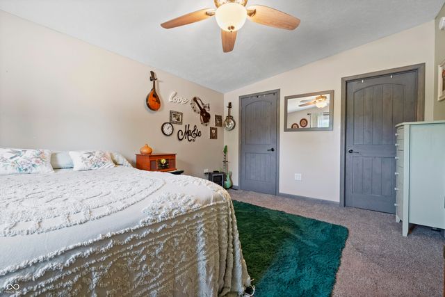 7134 Sandrea, Ladoga, IN 47954