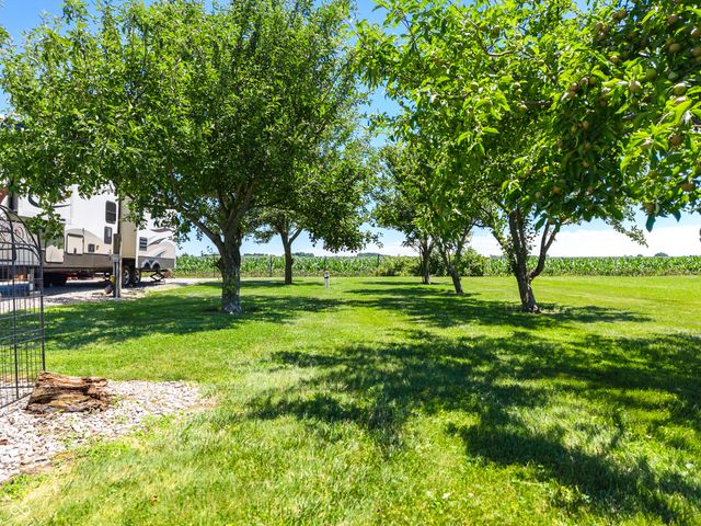 7134 Sandrea, Ladoga, IN 47954