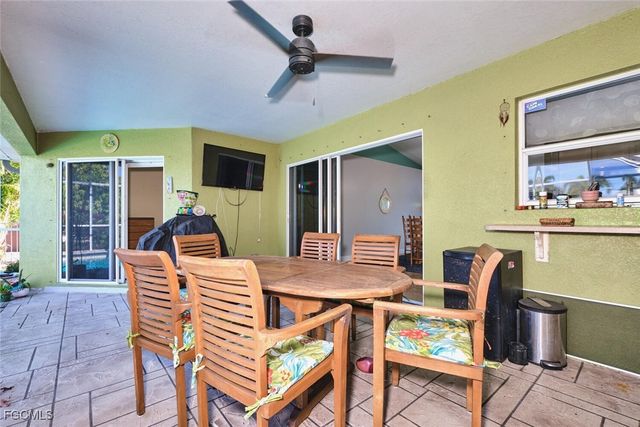 401 SE 23rd TER, Cape Coral, FL 33990