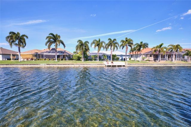 401 SE 23rd TER, Cape Coral, FL 33990