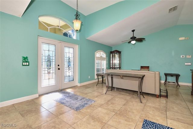 401 SE 23rd TER, Cape Coral, FL 33990