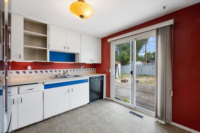 5522 N Cannon St, Spokane, WA 99205
