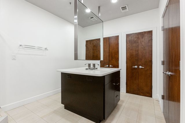 117 30th Ave N Apt 304, Nashville, TN 37203