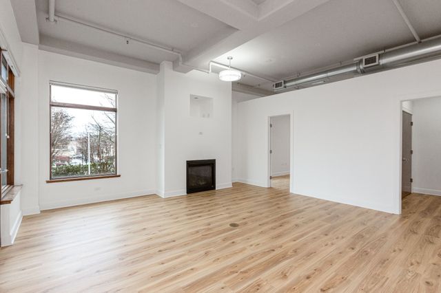 117 30th Ave N Apt 304, Nashville, TN 37203