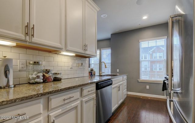 147 Waypoint Drive, Eatontown, NJ 07724