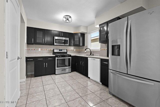 10953 Casey Stengel Place, El Paso, TX 79934