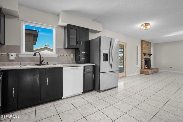 10953 Casey Stengel Place, El Paso, TX 79934