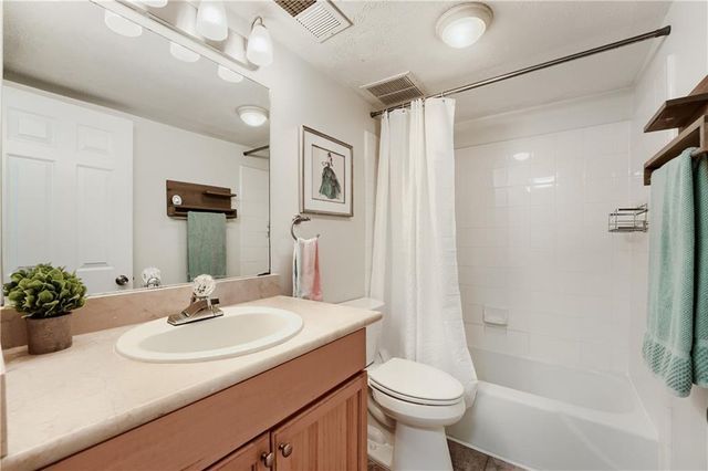 1150 Collier Road NW H10, Atlanta, GA 30318