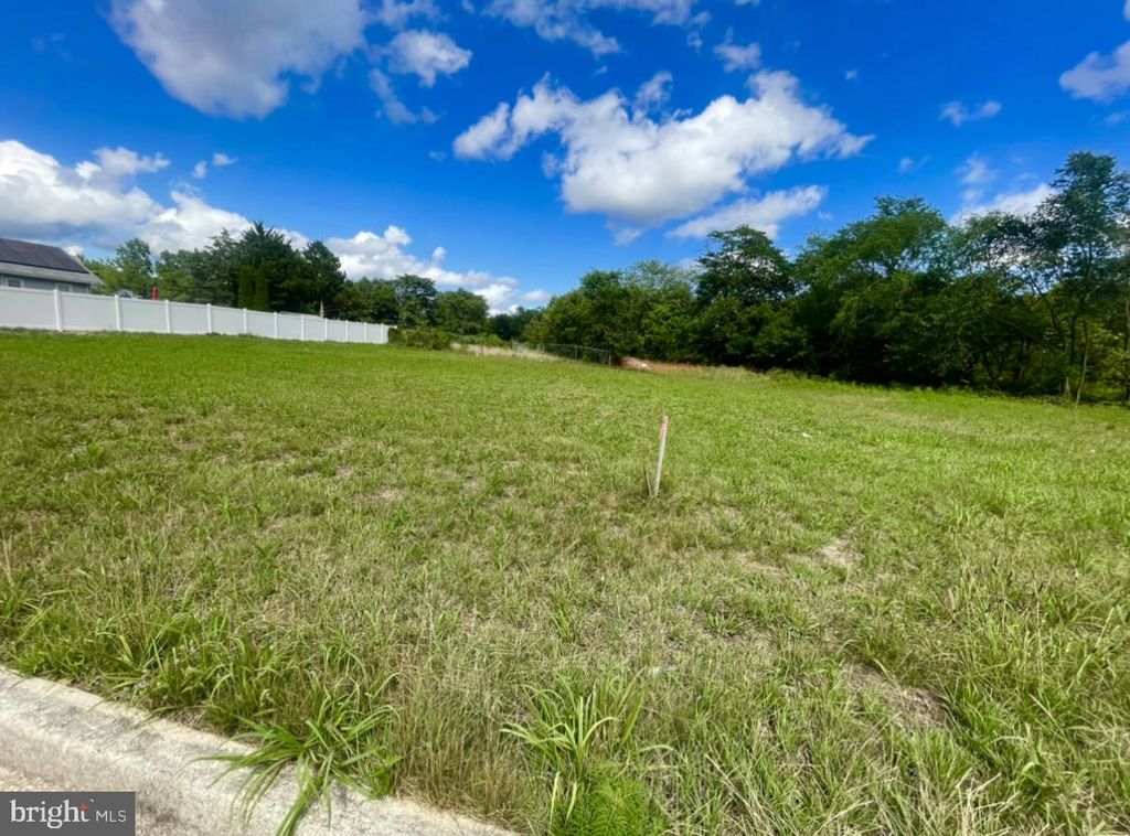 719 THIRD ST TER, Vineland, NJ 08360