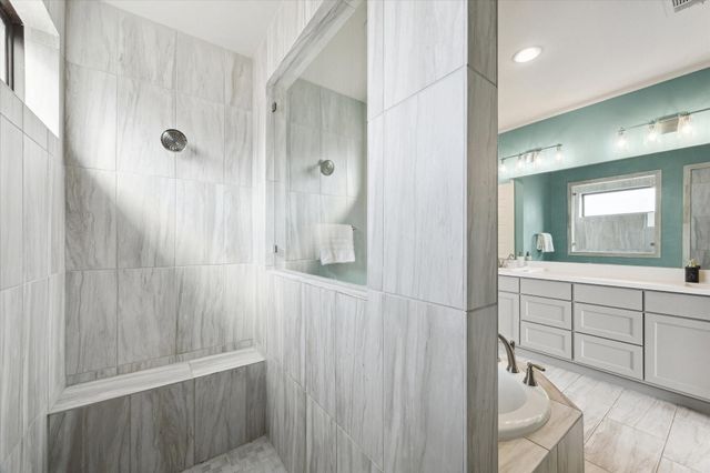 9951 Chapman Trail, Manvel, TX 77578