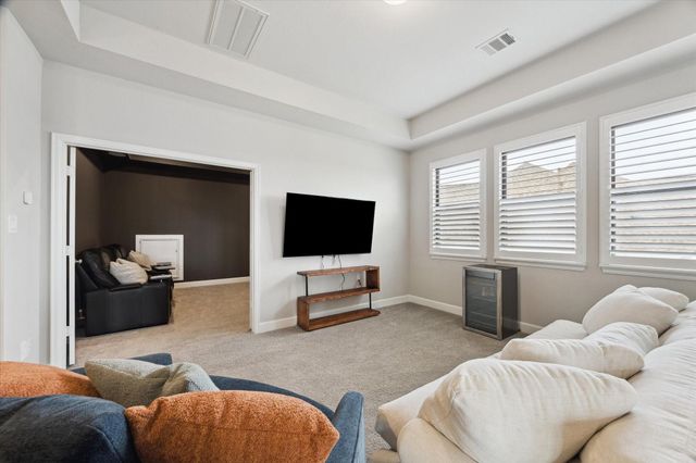 9951 Chapman Trail, Manvel, TX 77578