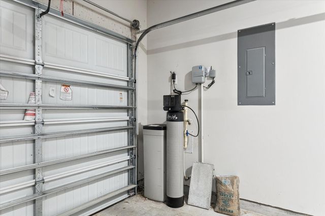 9951 Chapman Trail, Manvel, TX 77578