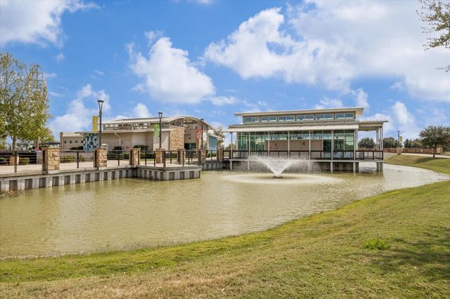 9951 Chapman Trail, Manvel, TX 77578