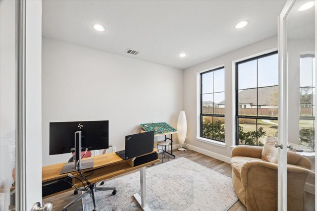 9951 Chapman Trail, Manvel, TX 77578